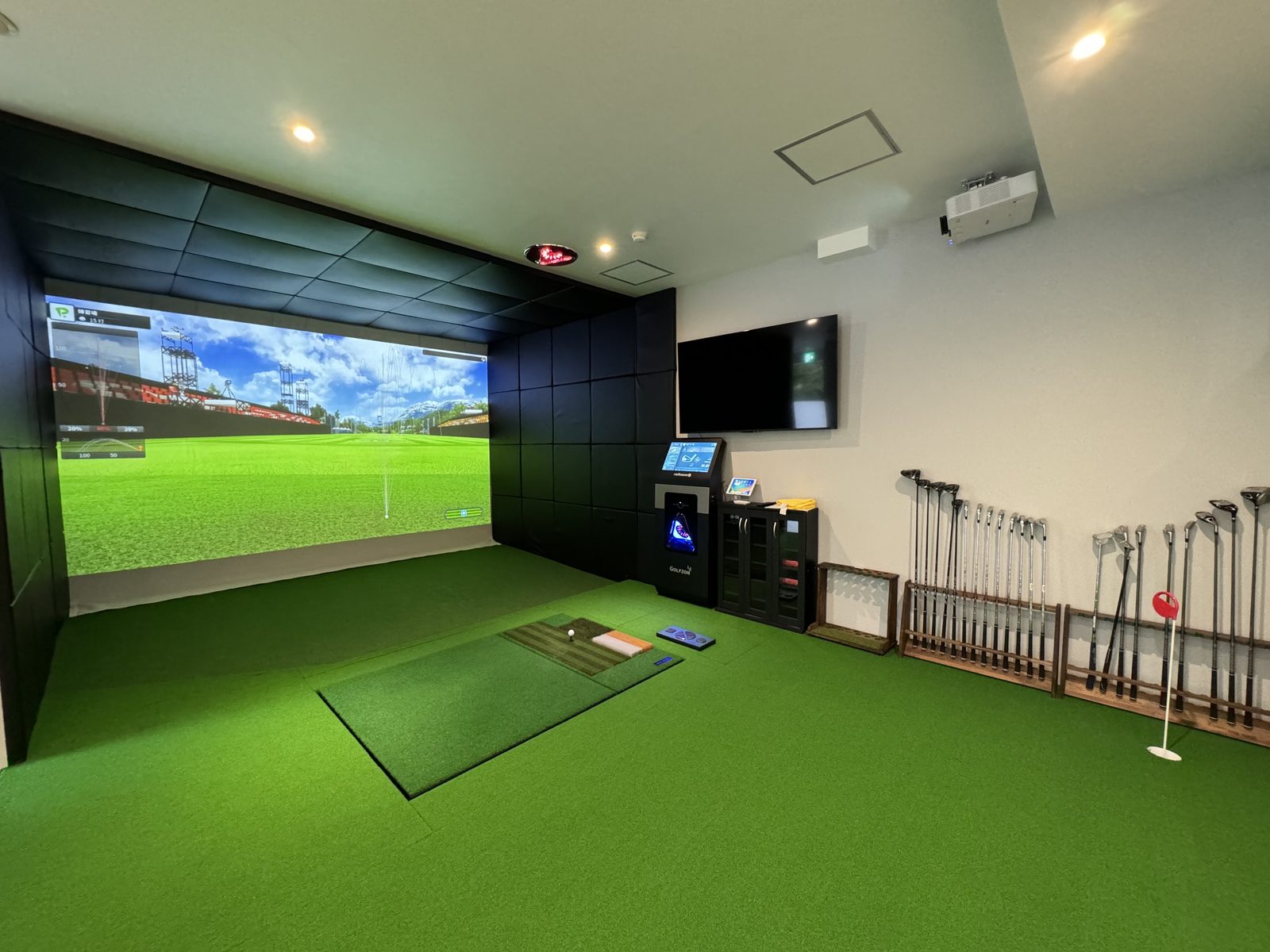 EXTRA GOLF 清澄白河店のブース