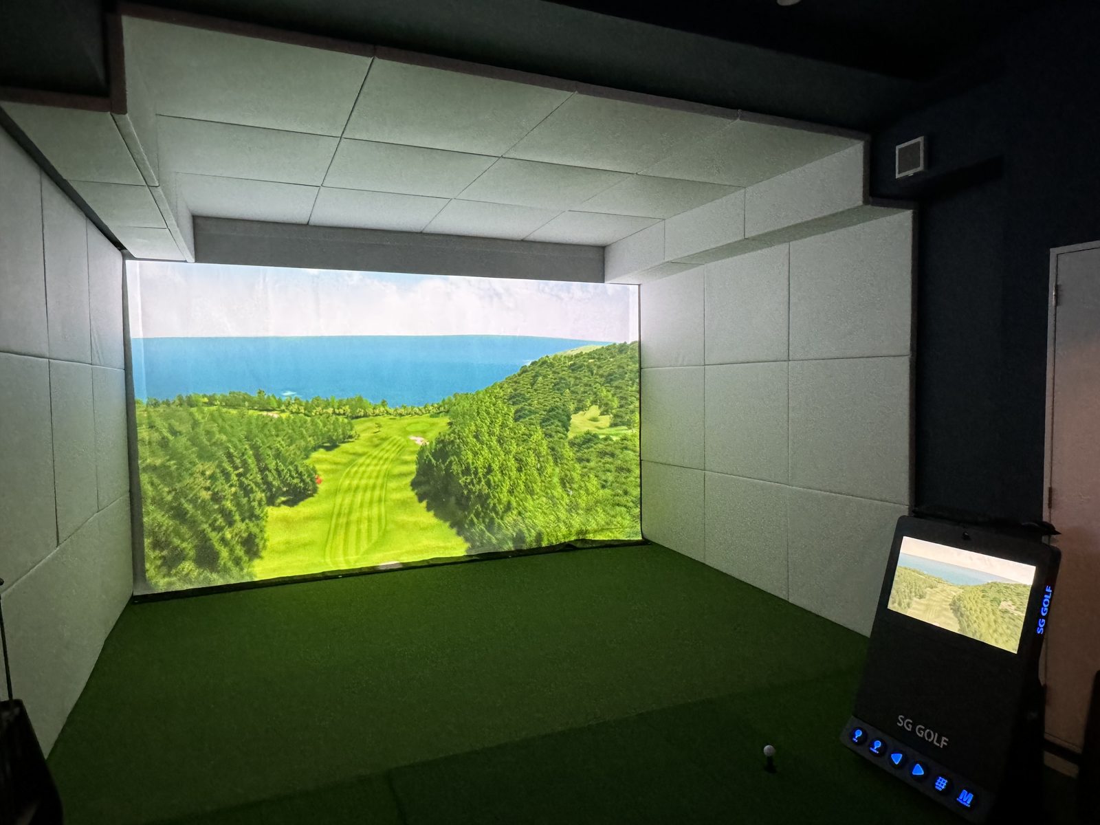 EXTRA GOLF 月島店のブース