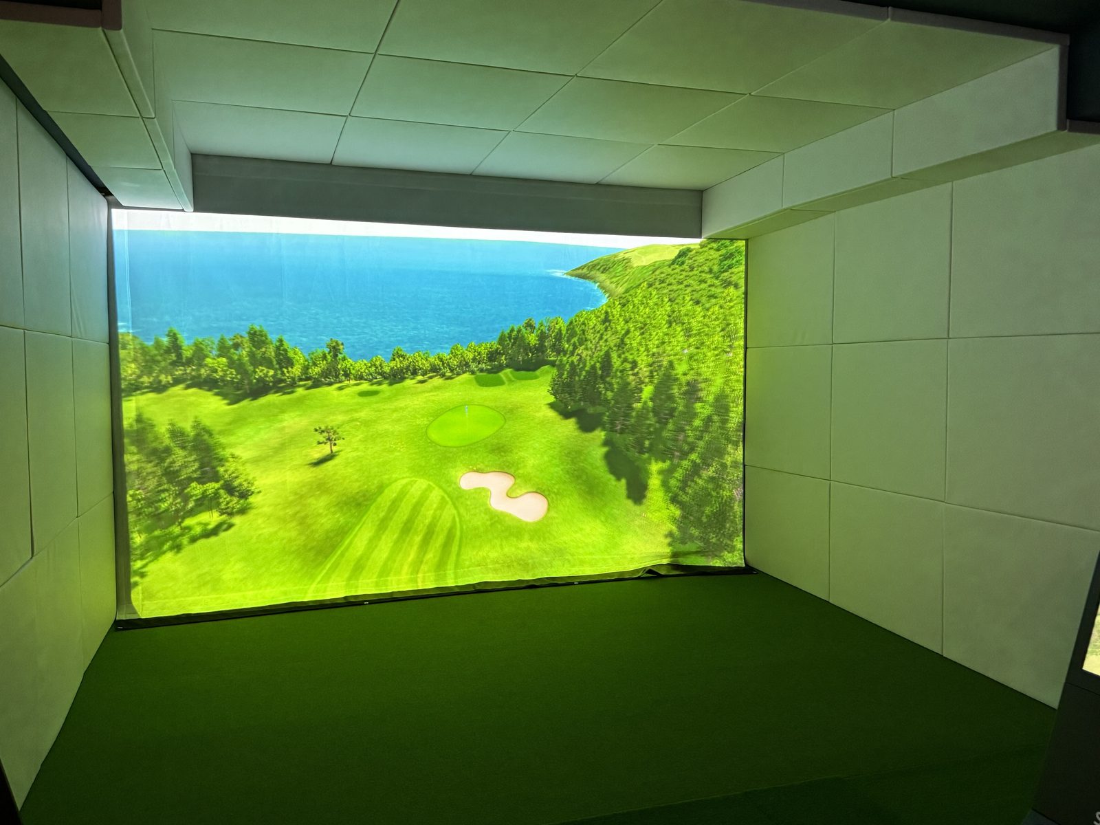 EXTRA GOLF 月島店のブース